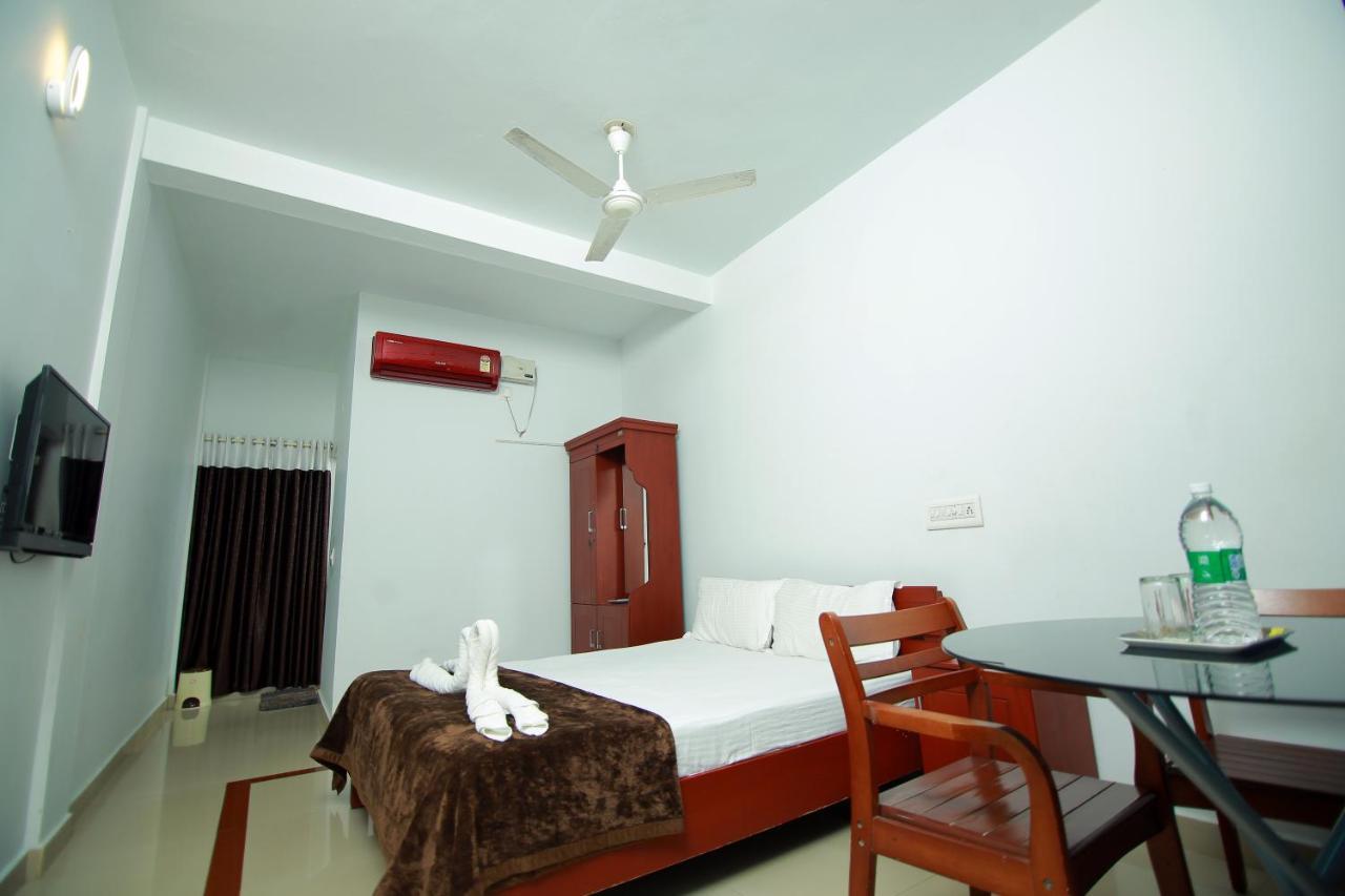 Shalom Beach Residency Hotel Alappuzha Exterior photo