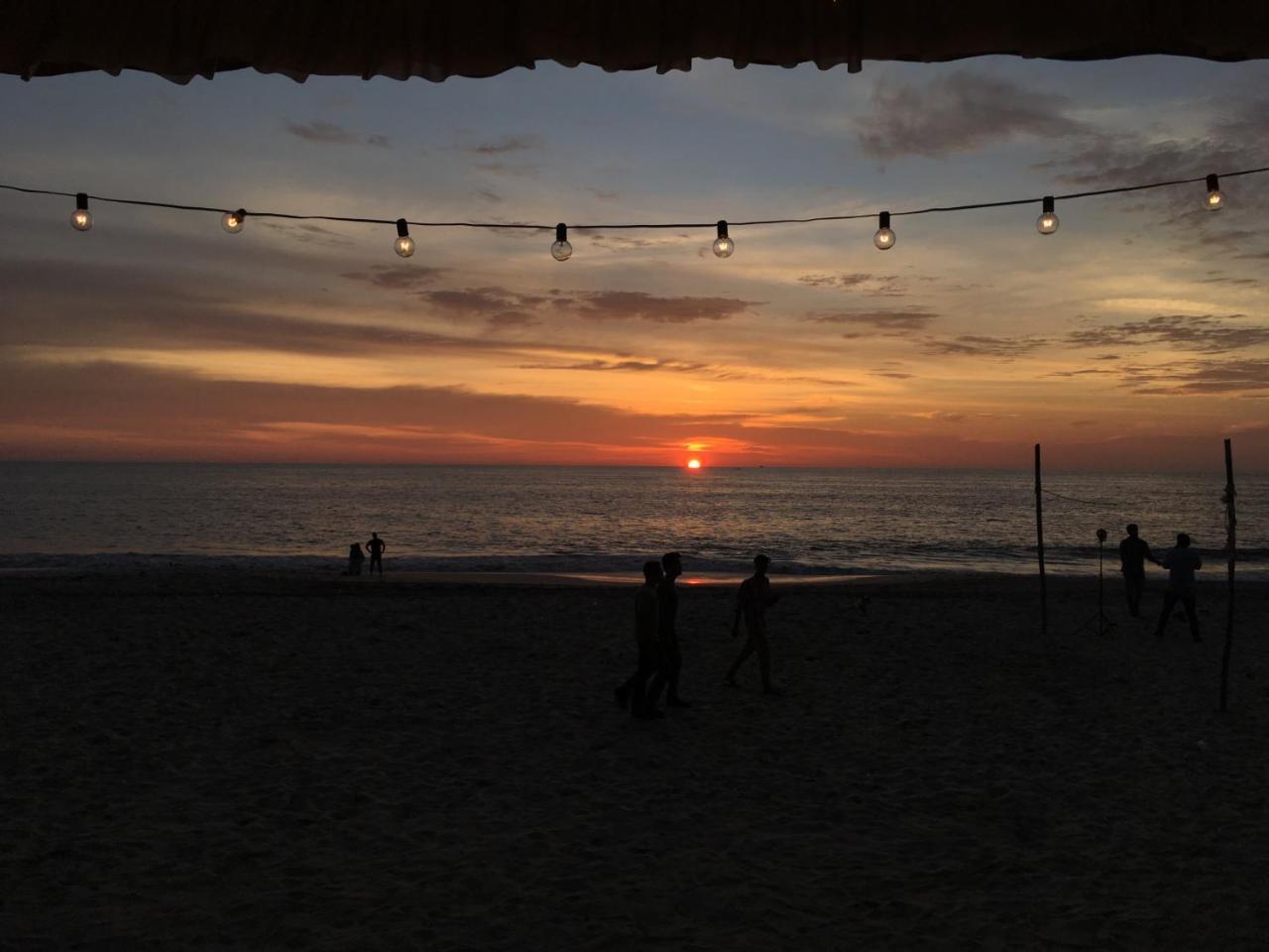 Shalom Beach Residency Hotel Alappuzha Exterior photo